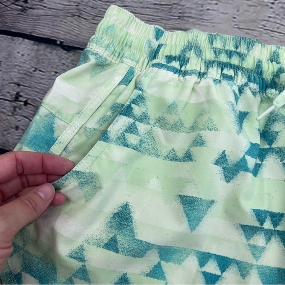 ✨EUC! Columbia Bogata Bay Printed Board Shorts, size M. - Picture 3 of 10